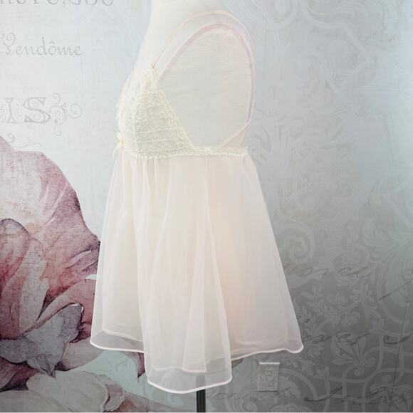 Vintage Negligee Nighty Sheer Soft Pink with Off White Lace - Picture 3 of 12